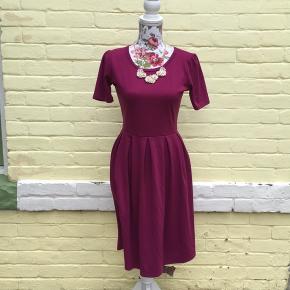 LuLaRoe Dresses & Skirts - 🌸HP🌸Magenta/Berry/ Burgundy Lularoe Amelia Dress